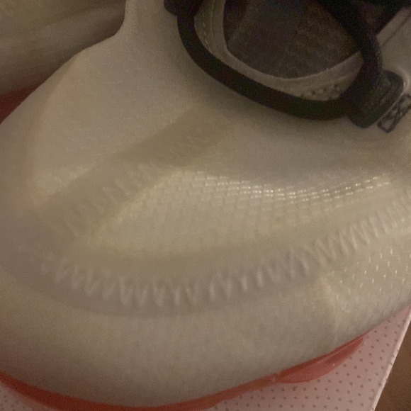 Nike - Picture 5 of 6